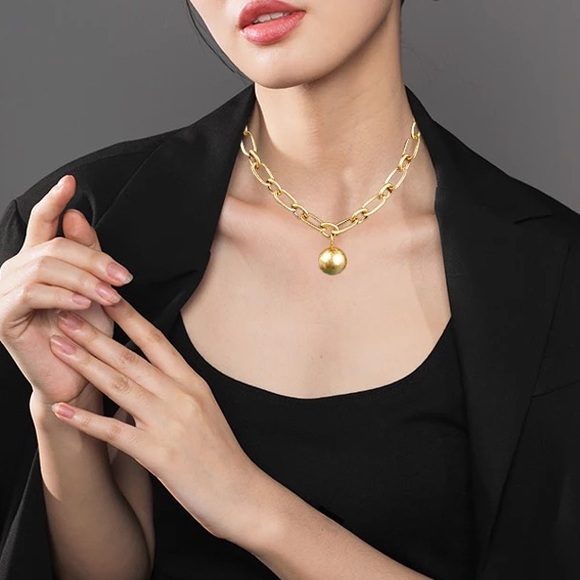 Zara Ball and Chain Matte Textured Gold Pendant Oval Circle Link Necklace Metal - Picture 8 of 16